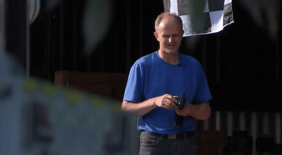 ec5ca3c68ddc58973a372385e05739d1.gif