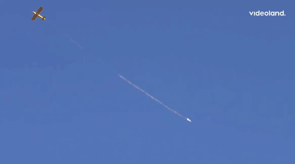ec684d88bc914d2690d944dd7fcd89a2.gif