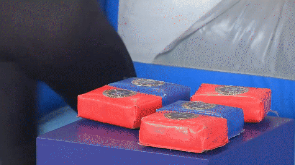ec99300d2f42003eb212536f71818833.gif