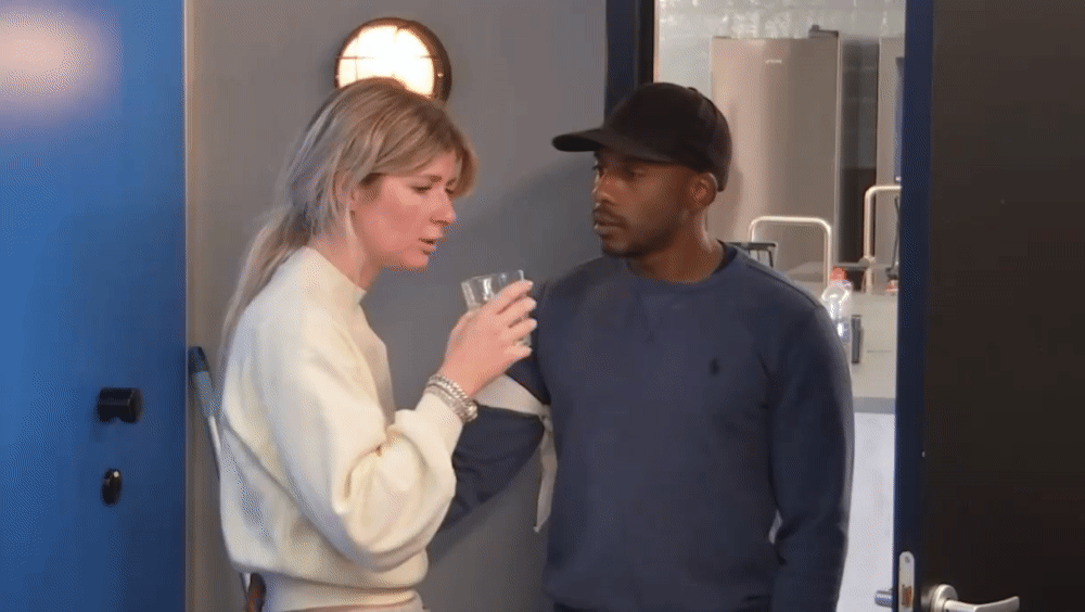 ed5b00e040ec4765c730a20db4657352.gif
