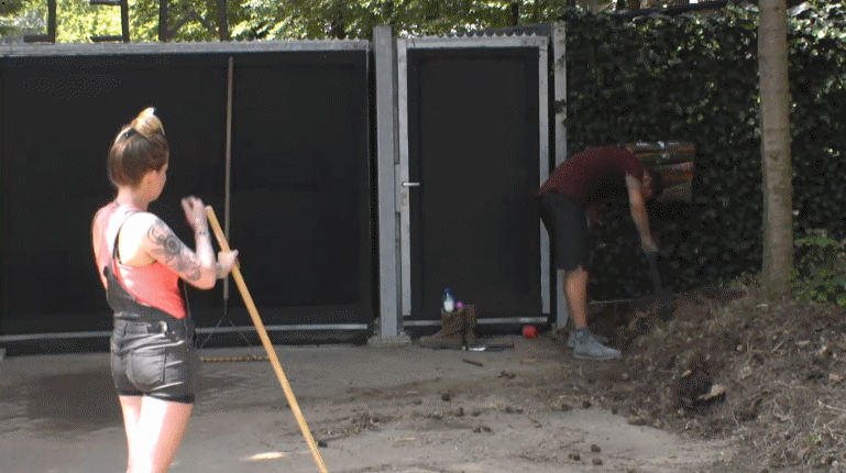 ee7b3ac2ac031739af65fef902b8b1cb.gif
