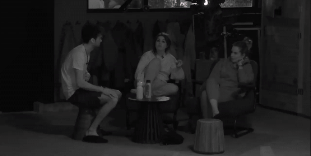 f051cac6f13e9692717bc1372587e4df.gif