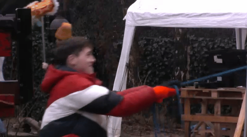 f0cb408be262216a68c27a8d64575096.gif