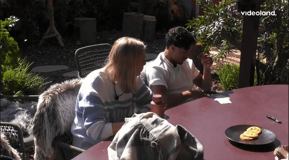 f13e7956bdc96400d2d46388d87390ba.gif