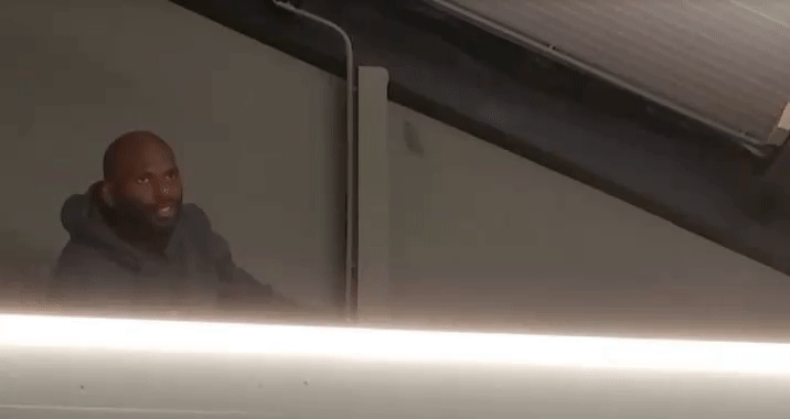f5cc1874d8c248277509ee9f78a3bbd9.gif