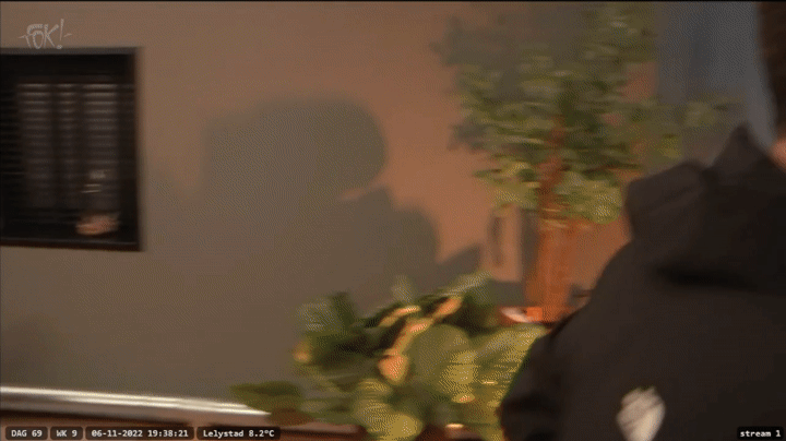 f654eea2f8f3fed8bbcc68d8d173cbd1.gif