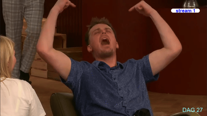 f95a6b75b560f510521bfb7d4621c825.gif