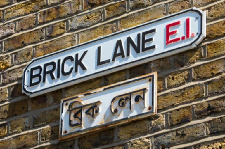 Brick Lane street signs, written in both English and Bangla (Source: Shutterstock)