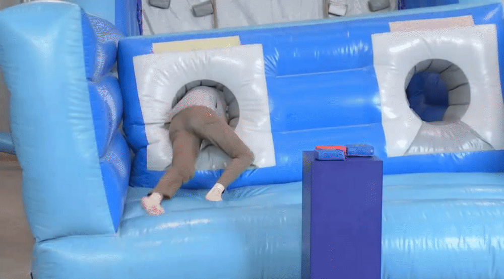 f9e74e18b9f180d44cae141b81bf28b1.gif
