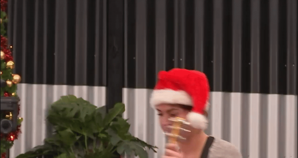 f9ee1ca0b0c18c4eb506b74a6d0e8f10.gif