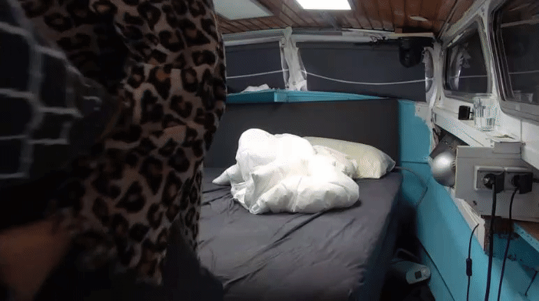 fa79689ee04435dec2d1ead99e747919.gif