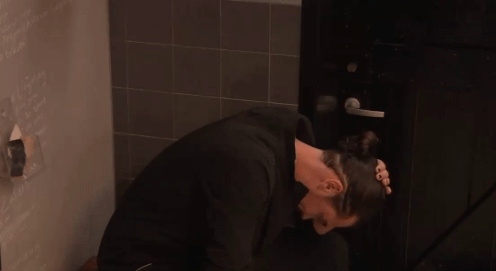 fbe2d3126d345061562474d735417b76.gif