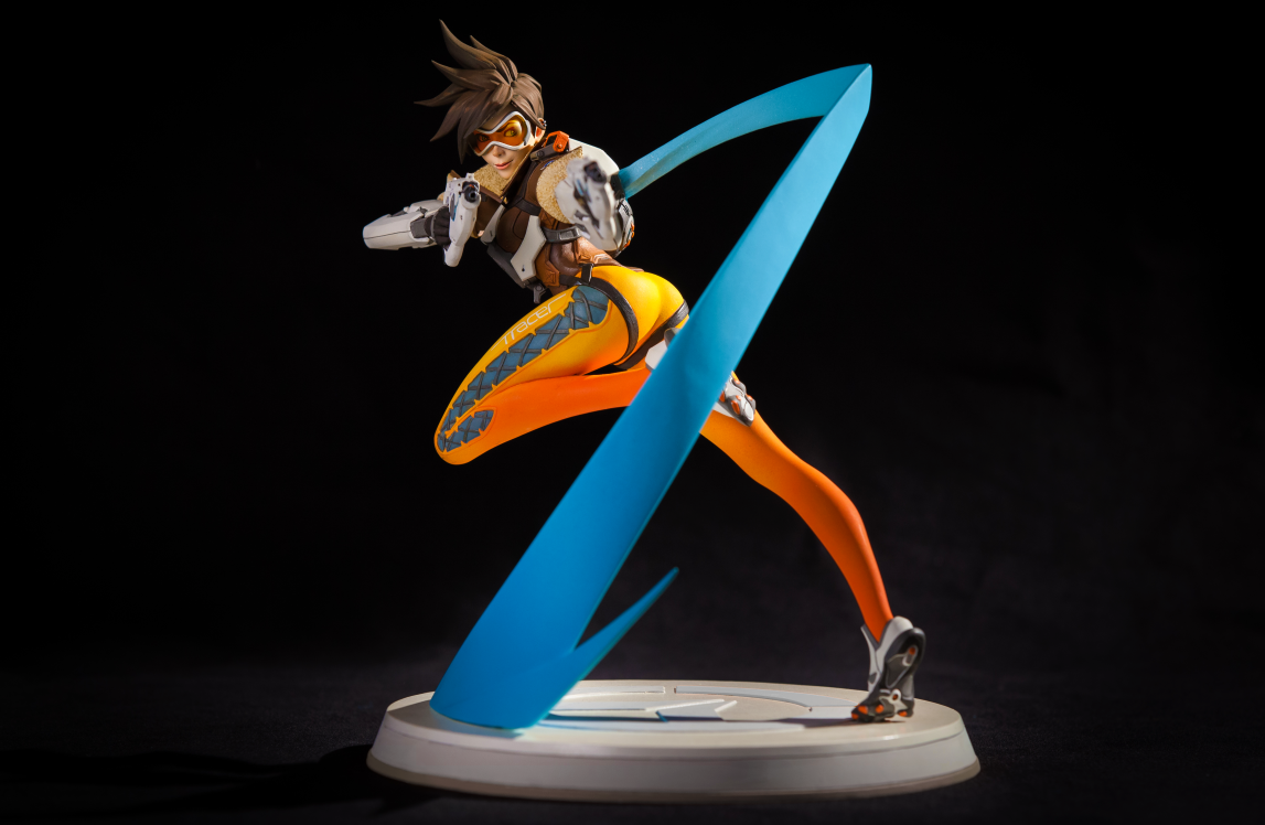 Overwatch: Why Blizzard Are Cutting Tracer's Over-The-Shoulder Victory Pose