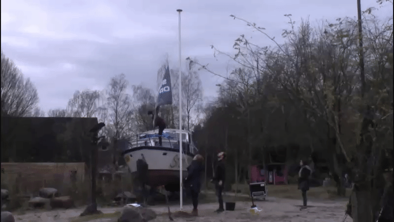 fe6b5f18e25467fdc2c161c7e67baa7d.gif