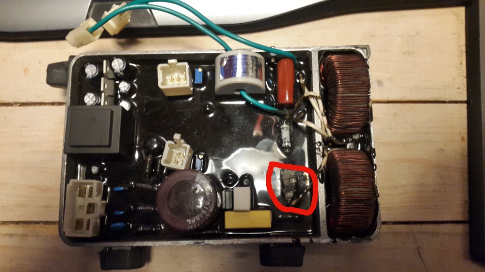 Power Generator voltage regulator repair. - Page 1